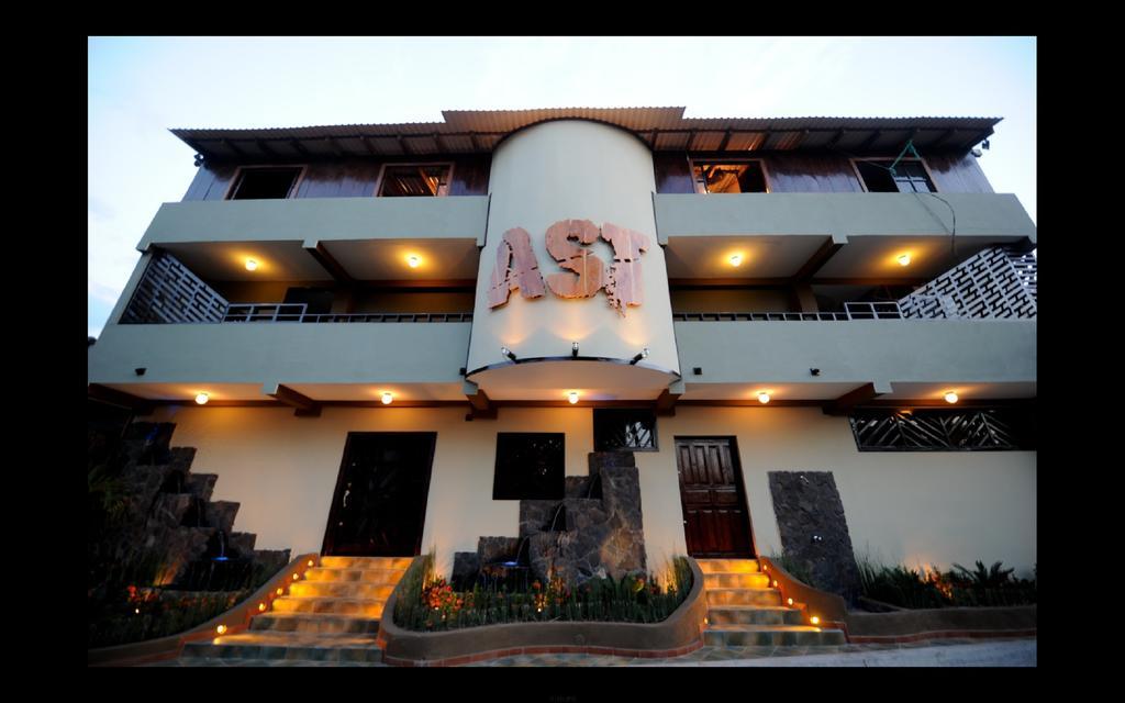 Ast Surf Hotel La Libertad Exterior photo