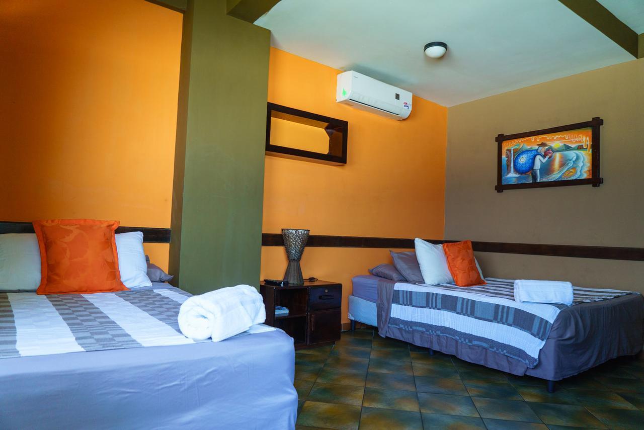 Ast Surf Hotel La Libertad Exterior photo